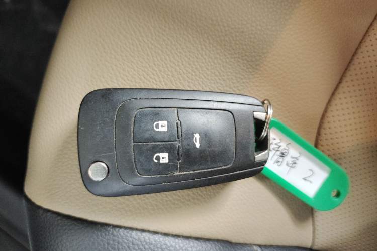 Used Chevrolet Monza 2022 320 Automatic Enjoyment Sunroof Version
