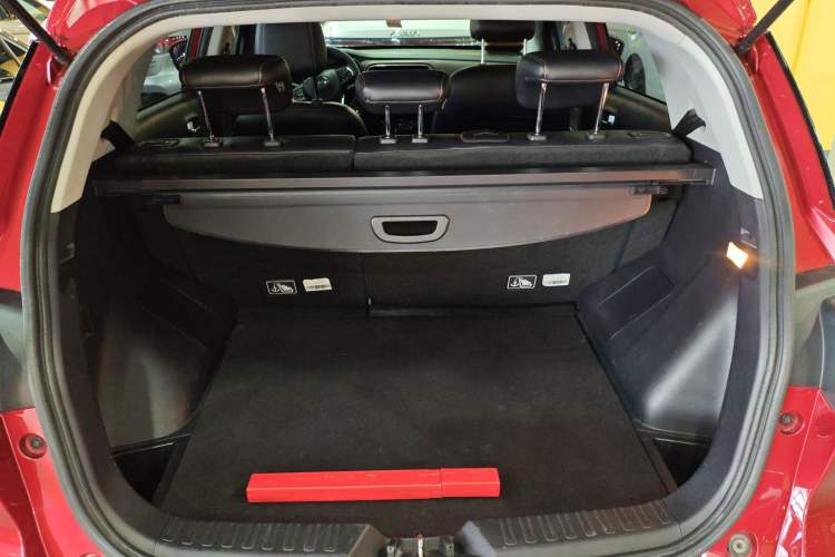 Used GAC Trumpchi GS3 2017 200T Automatic Luxury Edition Trunk