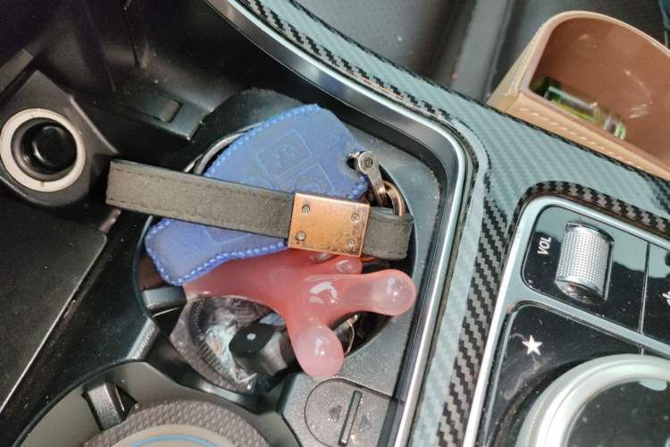 Used Mercedes-Benz GLC 2017 GLC 260 4MATIC Dynamic Edition Vehicle Key