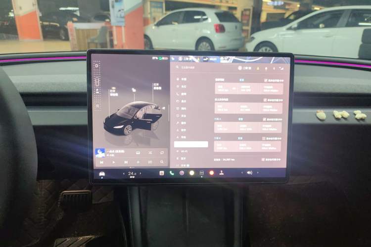 Used Tesla Model 3 2025 Rear-Wheel-Drive Version
