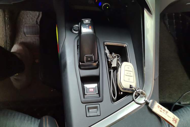 Used Peugeot 4008 2017 350THP Elite Edition
