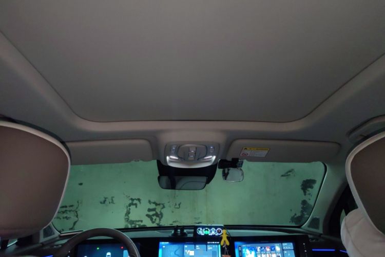 Used Roewe RX9 2023 2.0T Four-Wheel Drive Luxury Edition Headliner