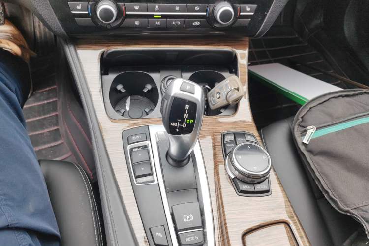 Used BMW 5 Series 2014 525Li Fashion Design Package