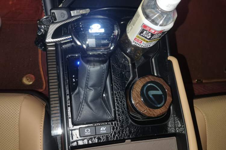 Used Lexus ES 2022 300h Excellence Edition