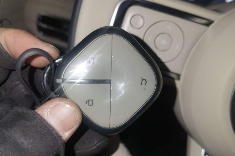 Used Wuling Bingo S 2025 Model 325km Deluxe Edition