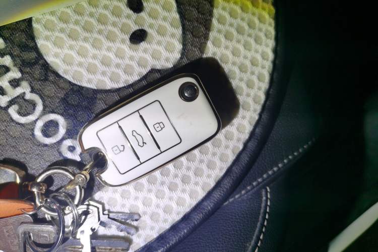 Used MG 6 2017 20T Manual Luxury Smart Connect Version China V Standard