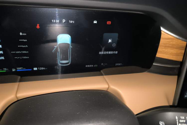 Used Hima AITO M5 2023 Extended-Range Rear-Drive Intelligent Driving Version Odometer Close Up