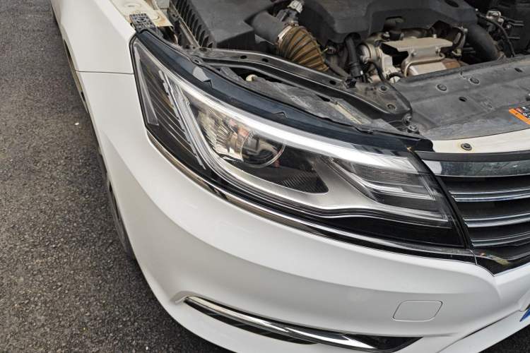 Used Roewe i6 2018 20T Automatic Flagship Edition
