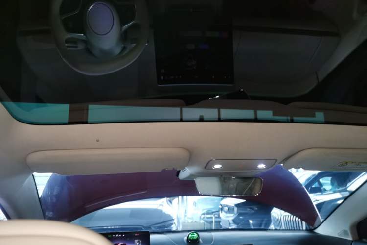 Used Hima Luxeed S7 2025 785 km Ultra