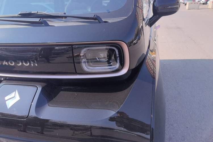 Used Baojun KiWi EV 2022 Artist Lite Edition Ternary Lithium