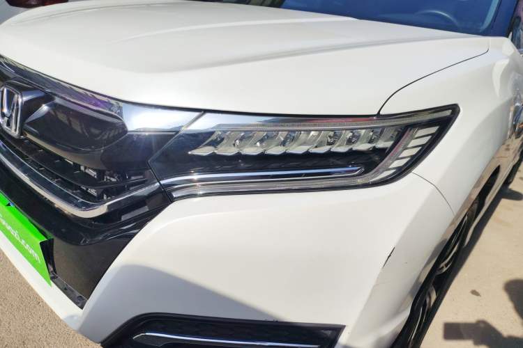 Used Honda UR-V 2017 240TURBO Two-Wheel Drive Luxury Edition China V