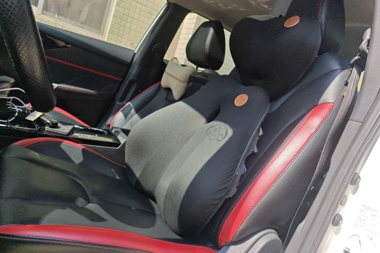 Used Venucia D60 2019 1.6L XL CVT Smart Connect Elite Edition