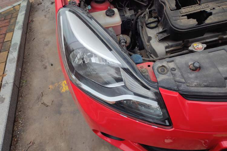 Used CHANGAN Benni 2014 1.4L IMT Luxury Model with Sunroof
