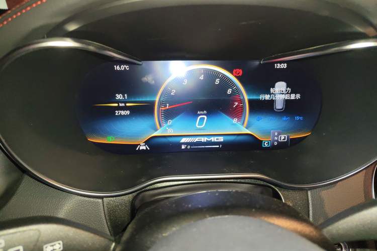 Used Mercedes-Benz GLC AMG 2022 AMG GLC 43 4MATIC Odometer Close Up