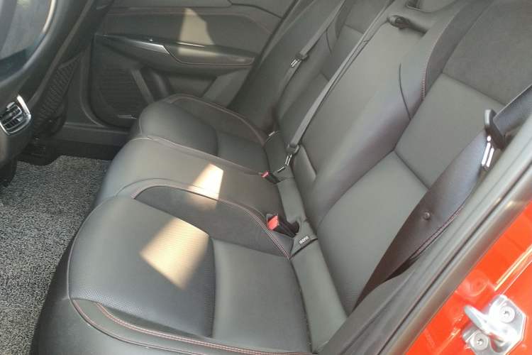 Used Lynk & Co 03 2020 1.5TD DCT JingPro Edition
