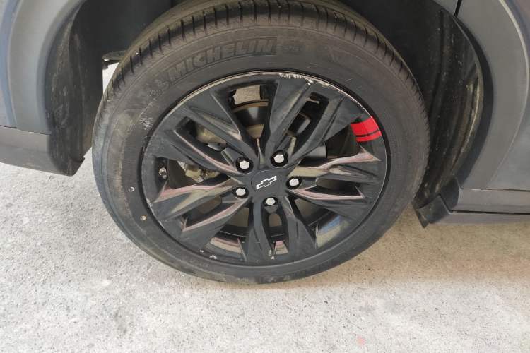 Used Chevrolet Orlando 2020 Light Hybrid Redline 530T Automatic Enjoyment Edition (5+2 Models)