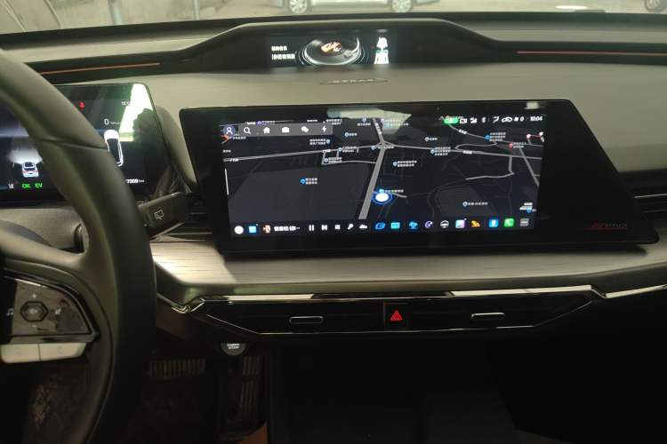 Used Oshan Z6 New Energy 2023 ZhiDian iDD 150KM Flagship PLUS
