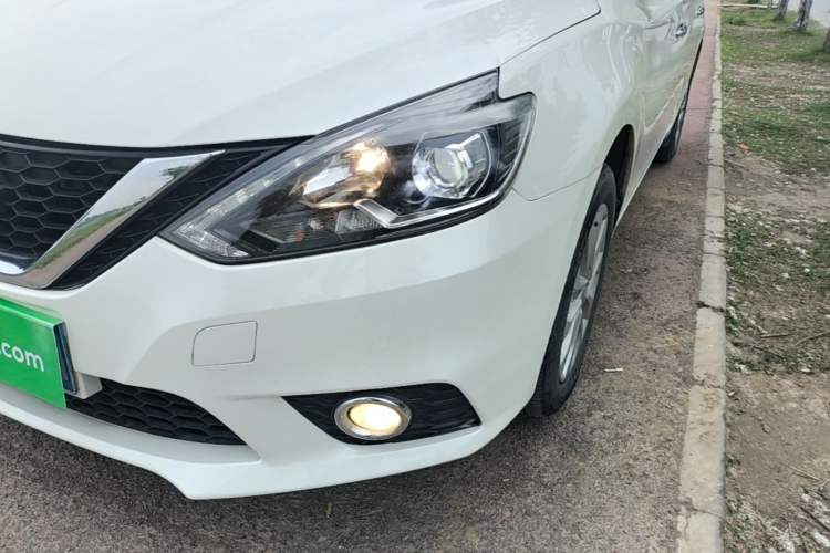 Used Nissan Sylphy 2019 1.6XV CVT Smart Connect Luxury Edition China VI Standard Left Front Headlight