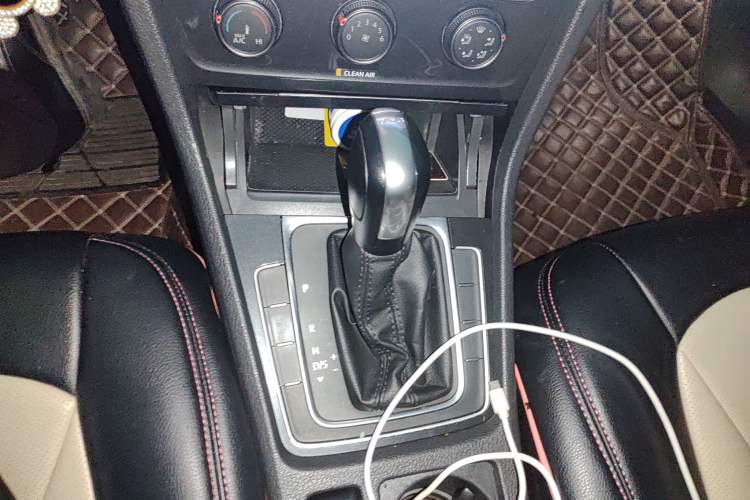 Used Volkswagen Golf 2018 230TSI Automatic Comfort Model