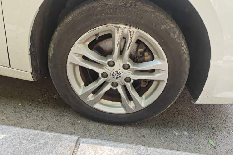 Used MG 6 2018 20T Automatic Elite Smart Connect Version China VI Standard Right Front Wheel Hub