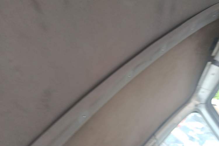 Used Wuling EV50 2020 Pure Electric Van Logistics Vehicle with Penghui Heated Battery