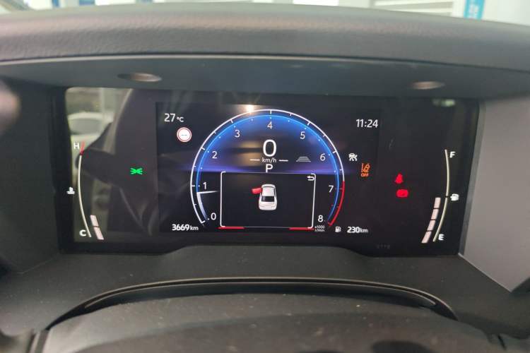 Used Toyota Camry 2024 2.0 GVP Luxury Edition
