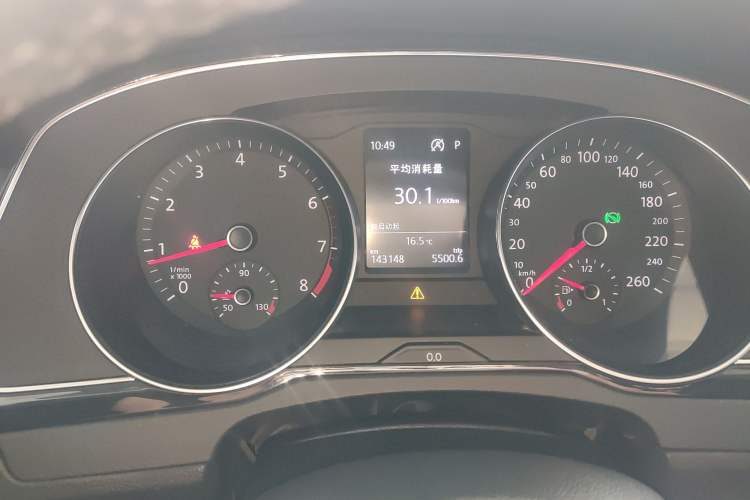 Used Volkswagen Magotan 2018 Facelift 330TSI DSG Luxury Model Instrument Cluster