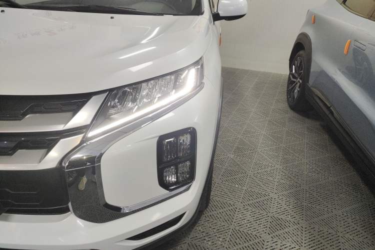 Used Mitsubishi ASX 2020 2.0L CVT Smart Edition
