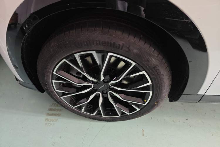 Used Zeekr 7X 2025 75 kWh Rear-Wheel Drive Intelligent Driving Version
