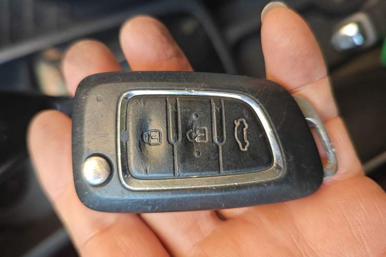 Used Dongfeng Aeolus AX3 2016 1.5L Automatic ZhiKu Model
