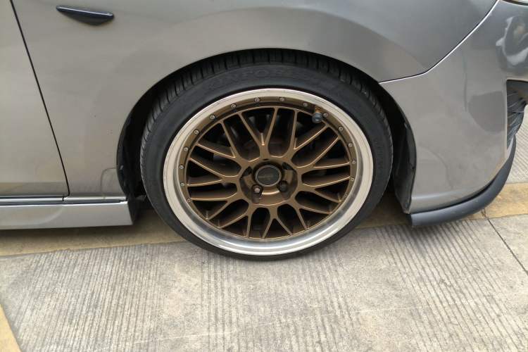 Used Mazda 5 2011 2.0L Automatic Comfort Edition
