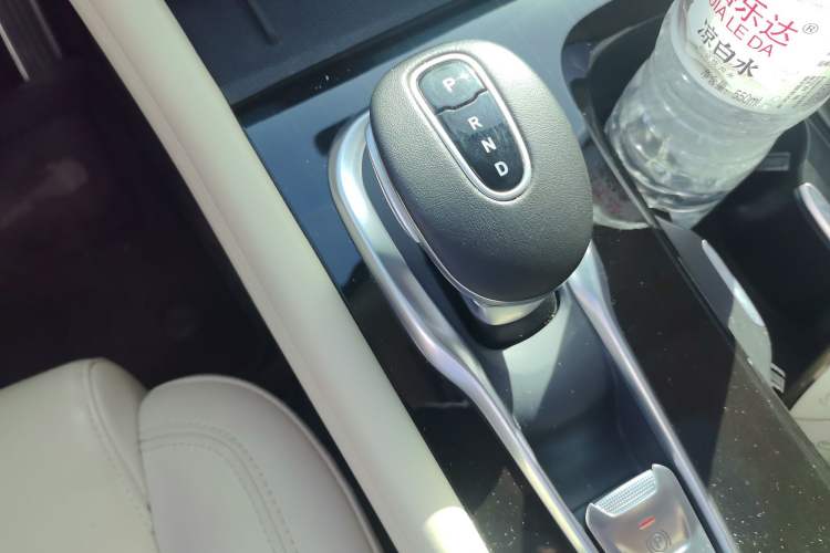 Used VOYAH Dream 2022 0-Emission Version Range of 475 km
