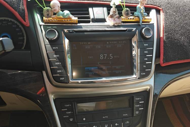 Used CHANGAN Raeton 2014 1.8T Automatic Elite Anniversary Edition China IV Standard