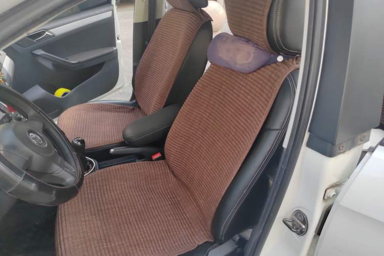 Used Volkswagen Jetta 2013 1.6L Manual Comfort Model Left Front Seat