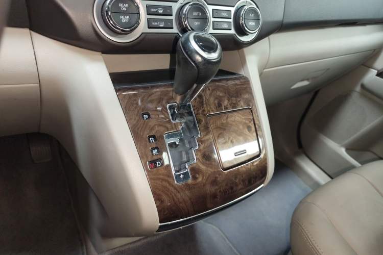 Used Mazda Mazda 8 2013 2.5L Ultimate Edition
