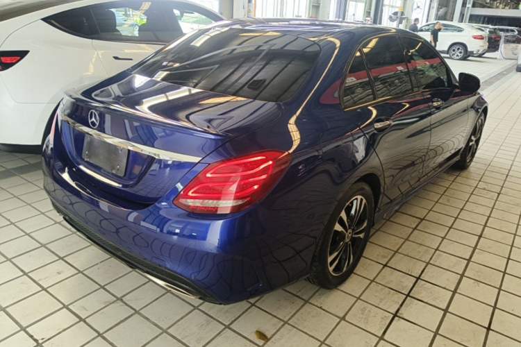 Used Mercedes-Benz C-Class 2017 Restyled C 200 Sport Edition
