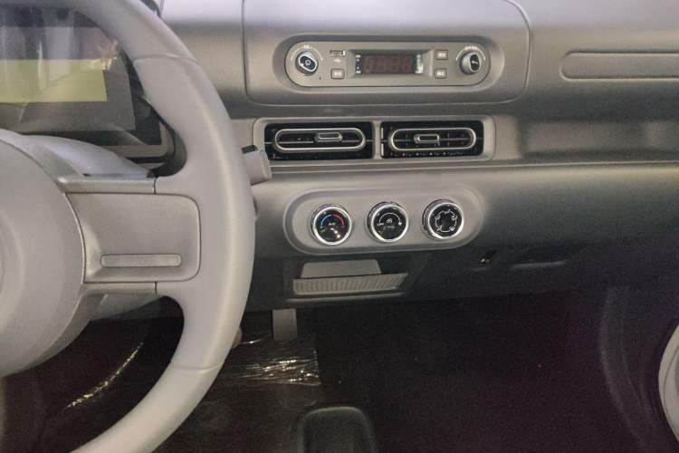 Used Wuling Zhiguang New Energy 2025 Comfort Model