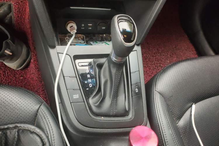 Used Hyundai Elantra (6th Generation / Lingdong) 2018 1.4T Dual-Clutch Xuan Dong · Dynamic Edition