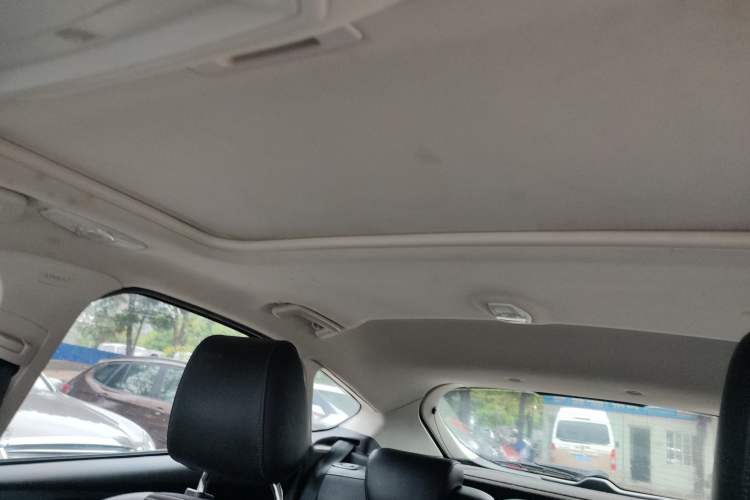 Used Ford Focus 2017 Hatchback 1.6L Automatic Fashion Edition Smart Drive Version Headliner