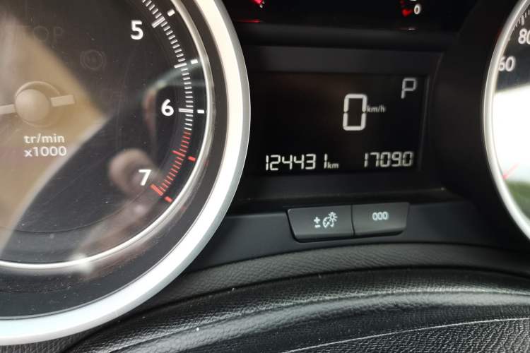 Used Peugeot 408 2015 1.2T Automatic Luxury Edition
