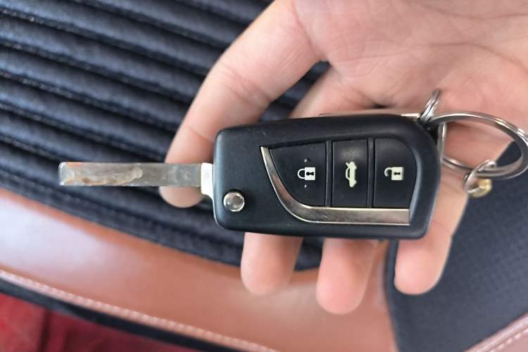 Used Toyota Corolla 2017 Revised Version 1.2T S-CVT GL