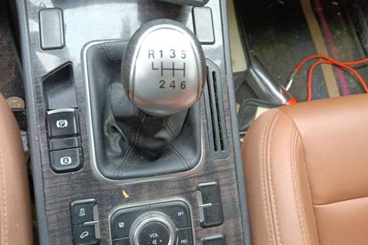 Used Haval H6 Coupe 2016 Blue Label 1.5T Manual Two-Wheel Drive Urban Model
