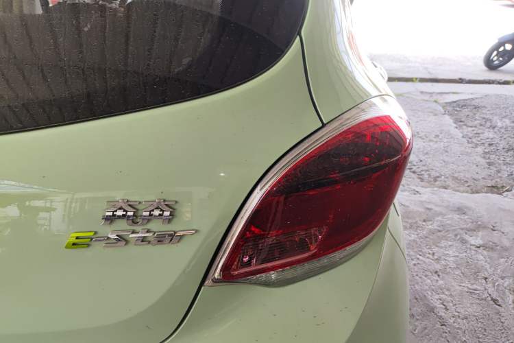 Used CHANGAN OSHAN Benni E-Star 2021 National Edition Colorful Version Lithium Iron Phosphate (31.86 kWh) Right Rear Taillight