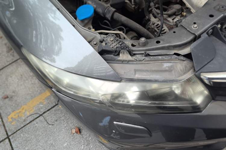 Used Honda Civic 2012 1.8L automatic luxury edition Right Front Headlight