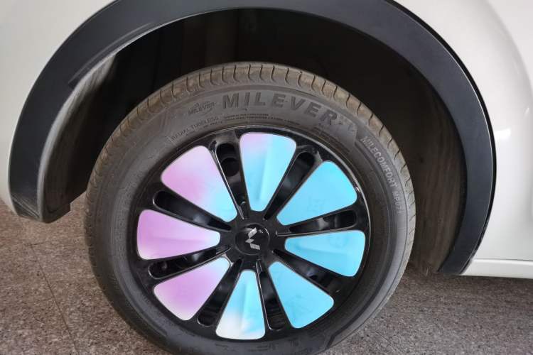 Used Wuling Bingo 2024 333 km Enjoyment Version
