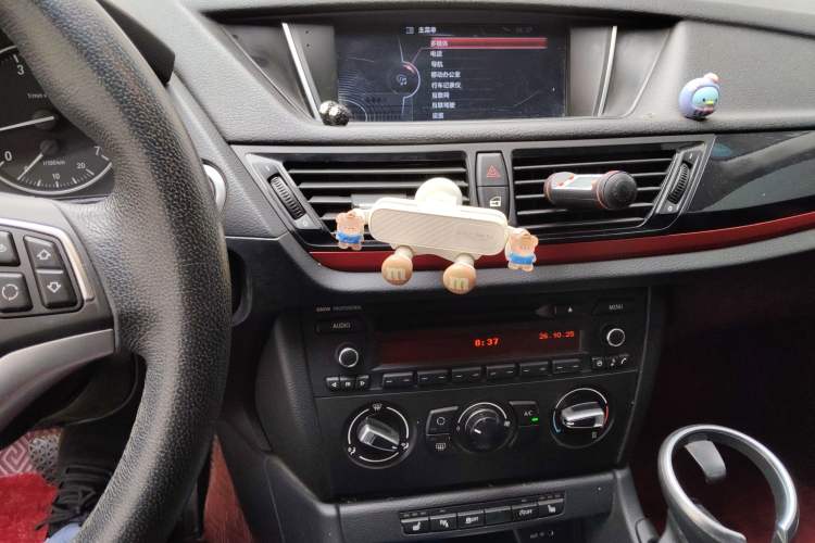 Used BMW X1 2015 sDrive18i Fashion Upgrade Edition
