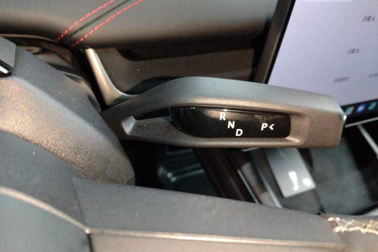 Used Xiaomi Auto SU7 2024 Four-Wheel-Drive Max Founder's Edition Gear Lever