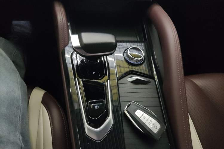 Used Geely Auto Monjaro L 2021 2.0TD High-Power Automatic All-Wheel Drive Luxury Version