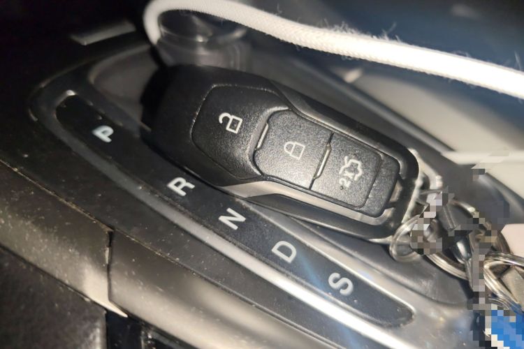 Used Ford Mondeo 2013 2.0L GTDi 200 Luxury Model