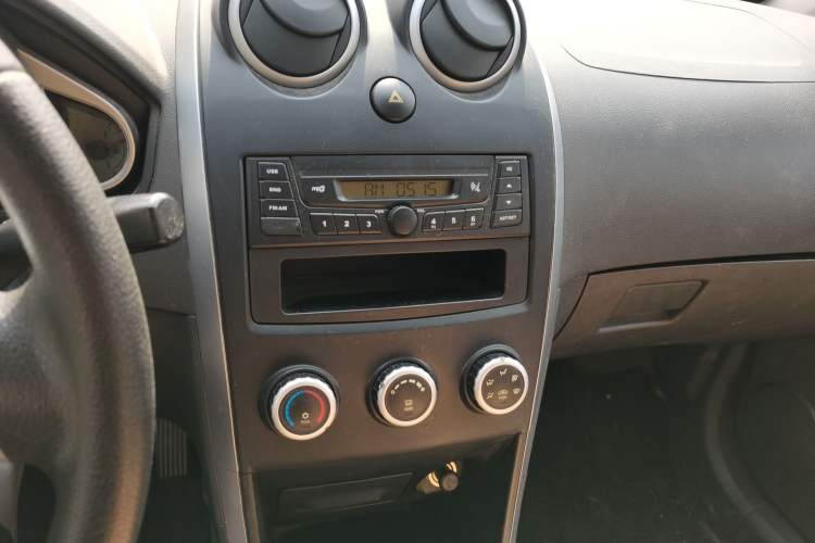 Used Haima Qubit 2011 1.3L Manual Standard Edition Audio And AC Panel